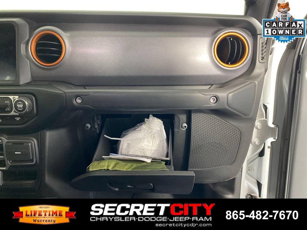 Used 2023 Jeep Gladiator Mojave w/ Cold Weather Group AWD/4WD image 30
