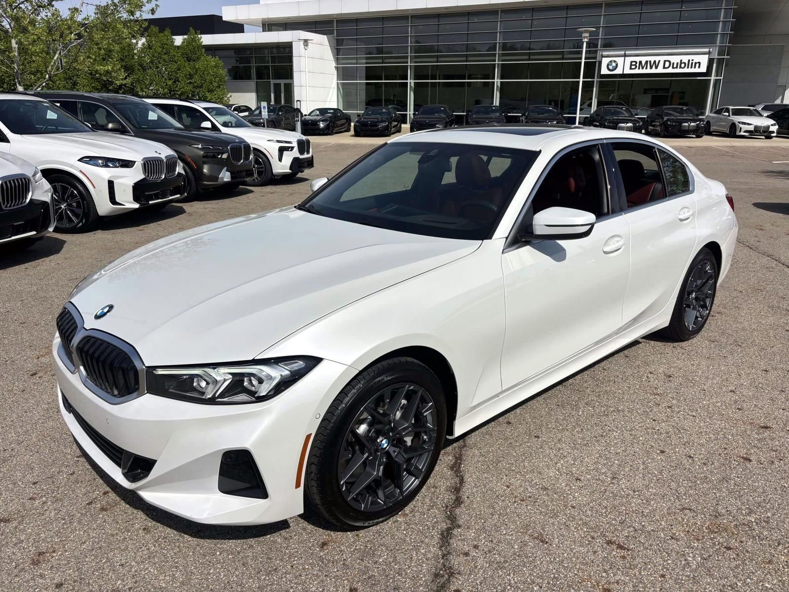 Used 2025 BMW 330i xDrive Sedan AWD/4WD image 1