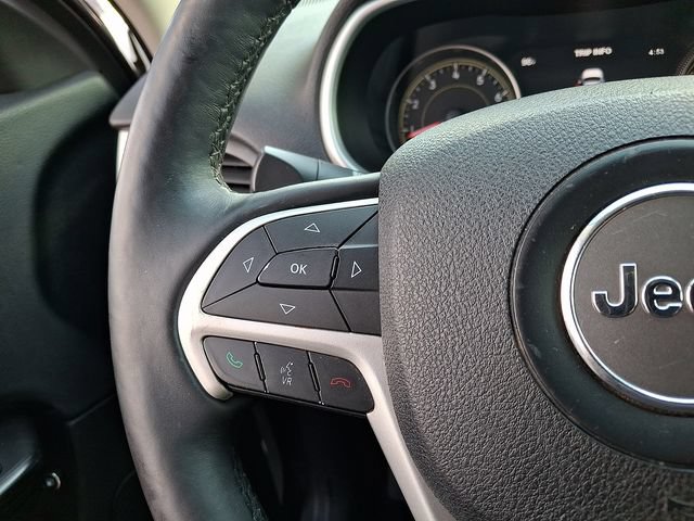 Used 2015 Jeep Cherokee Trailhawk w/ Leather Interior Group AWD/4WD image 21