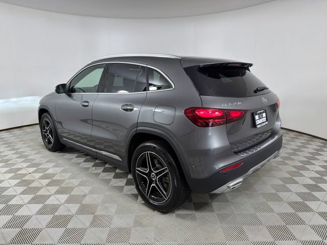 New 2026 Mercedes-Benz GLA 250 4MATIC image 5