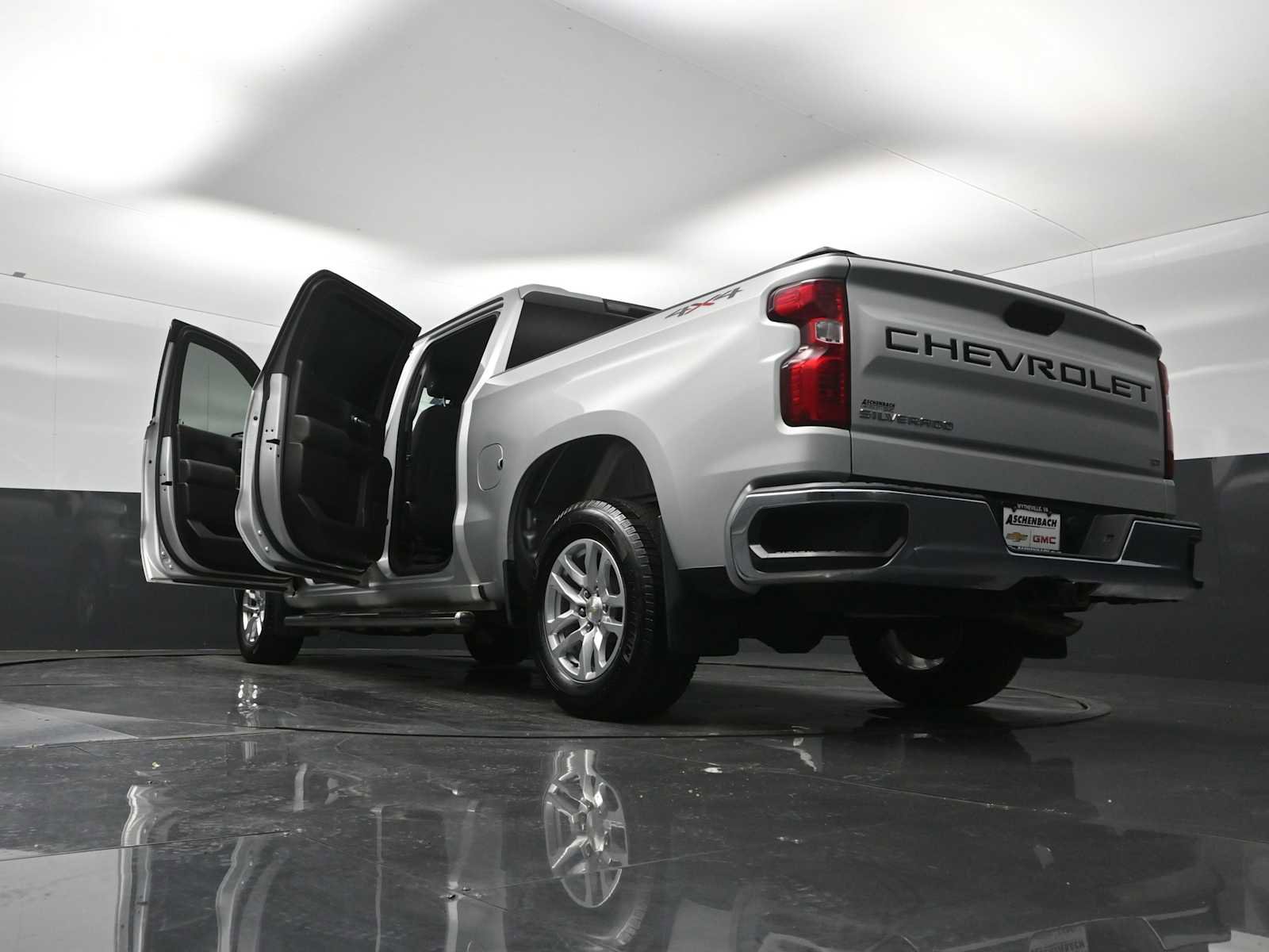 Used 2020 Chevrolet Silverado 1500 LT w/ All-Star Edition AWD/4WD image 31