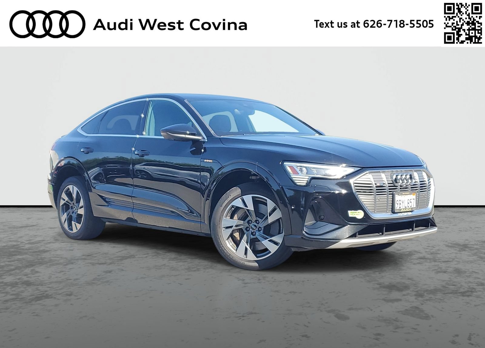 Used 2022 Audi e-tron Premium Plus w/ Premium Plus Package AWD/4WD image 1