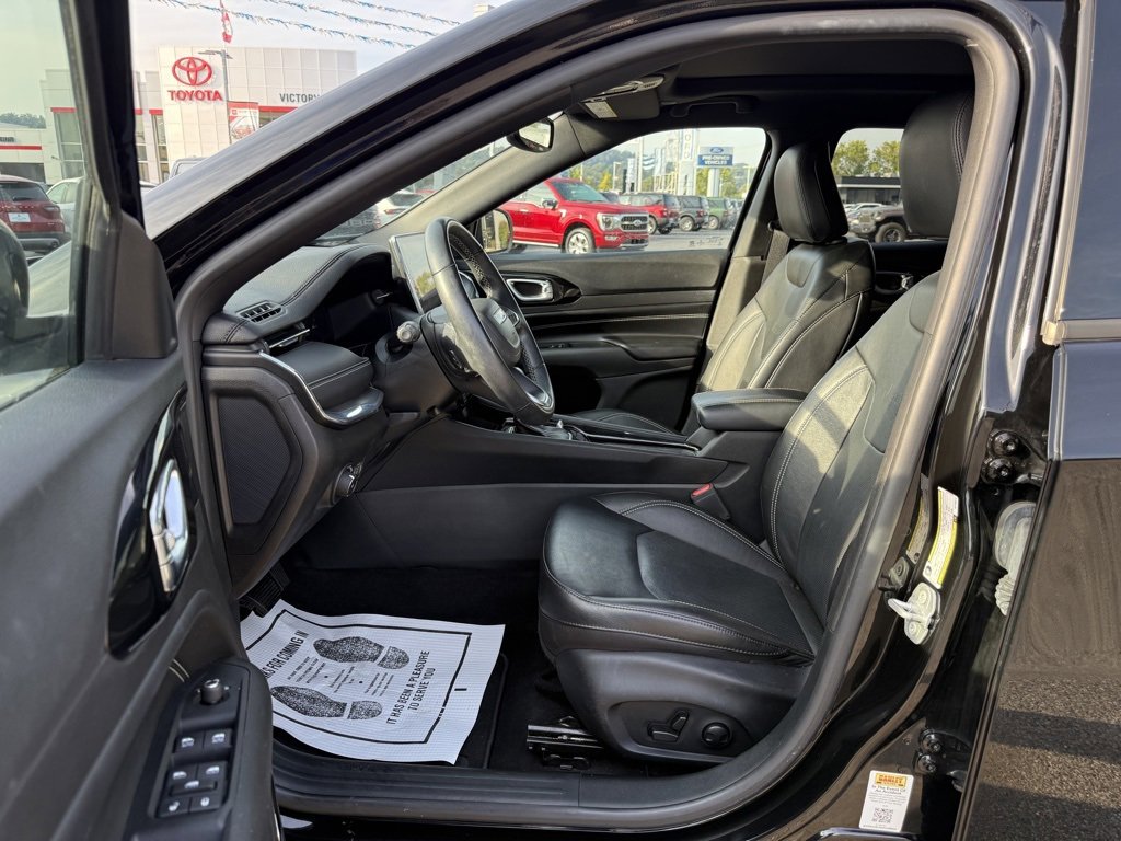 Used 2022 Jeep Compass High Altitude image 14