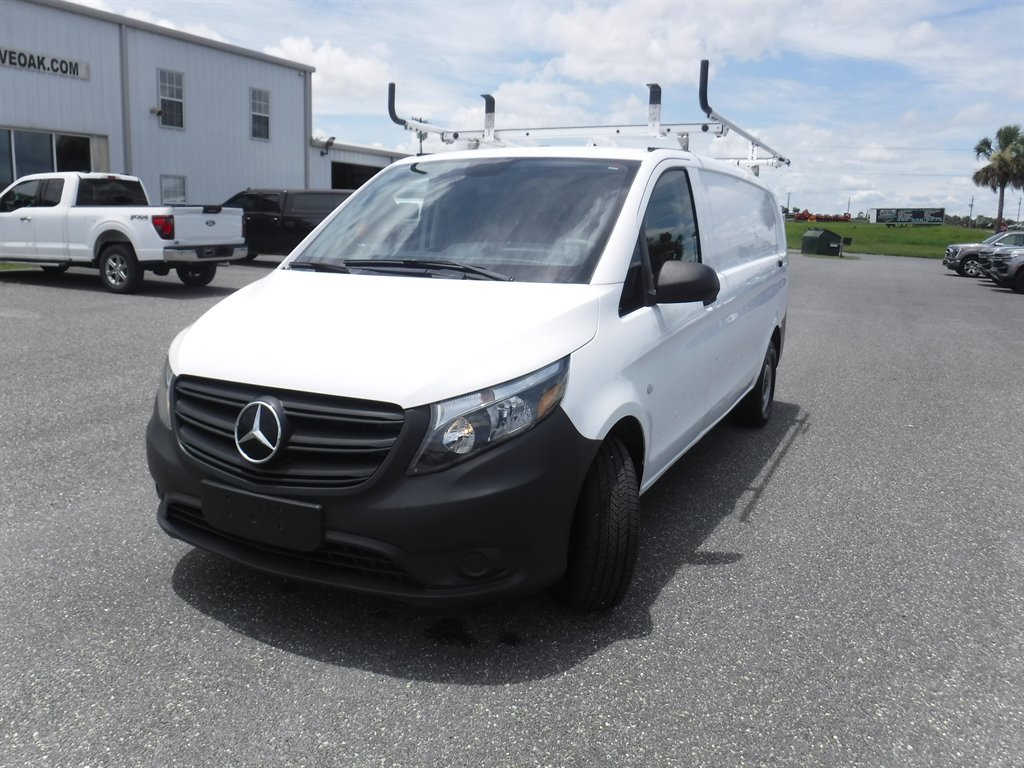 Used 2023 Mercedes-Benz Metris image 22