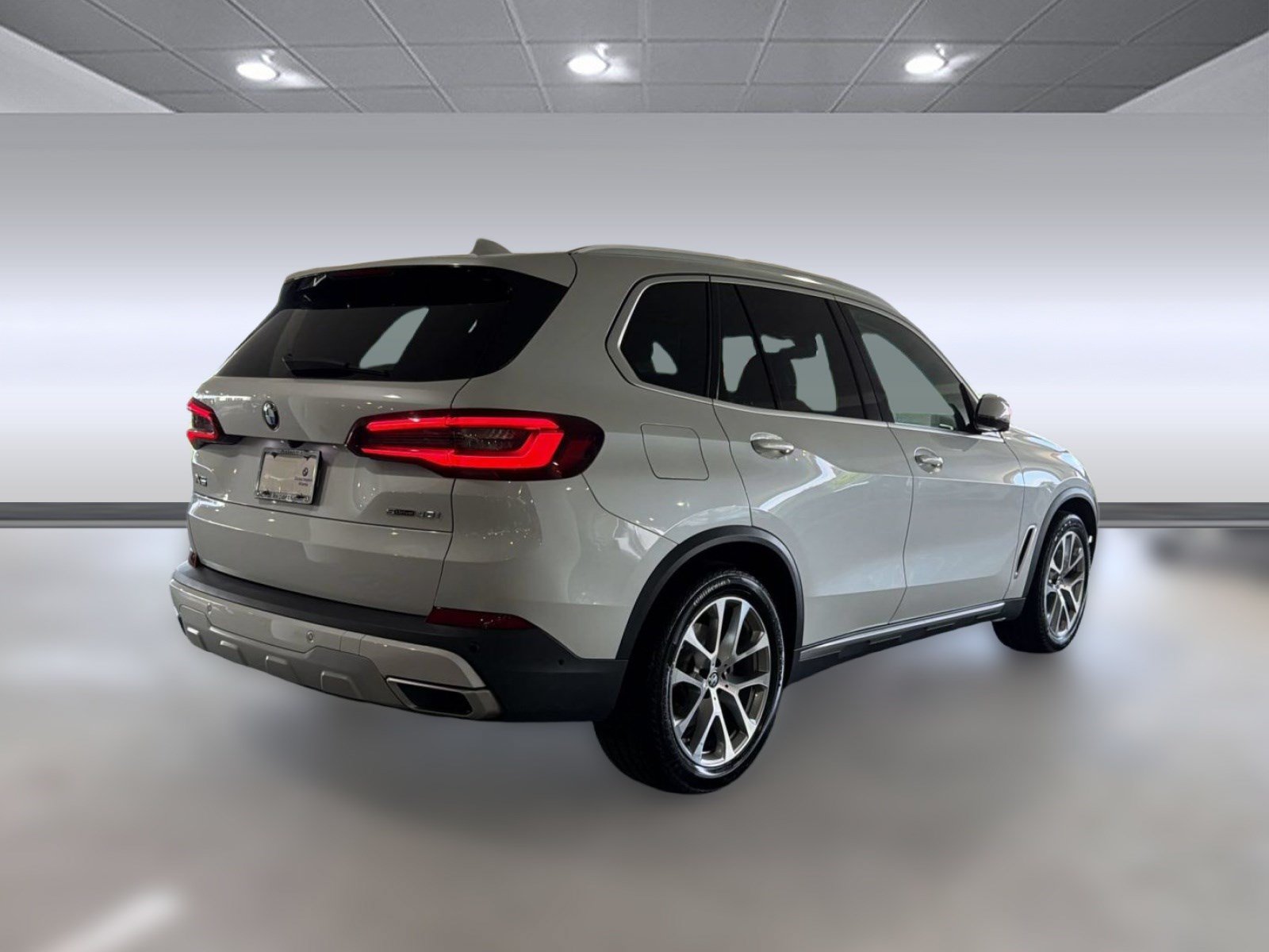 Used 2021 BMW X5 sDrive40i w/ Convenience Package RWD image 8