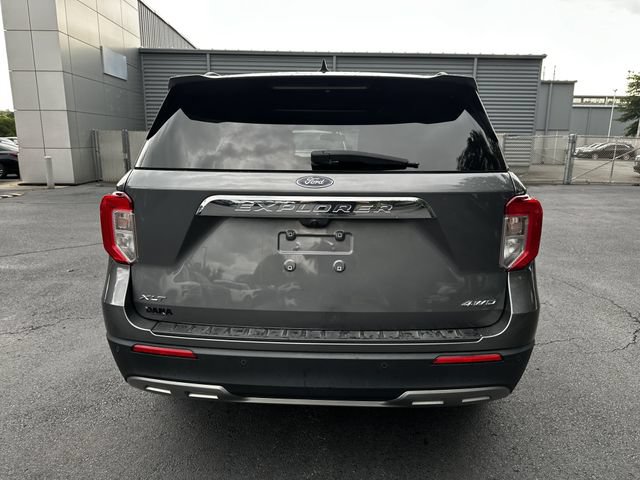 Certified 2022 Ford Explorer XLT w/ Equipment Group 202A AWD/4WD image 6
