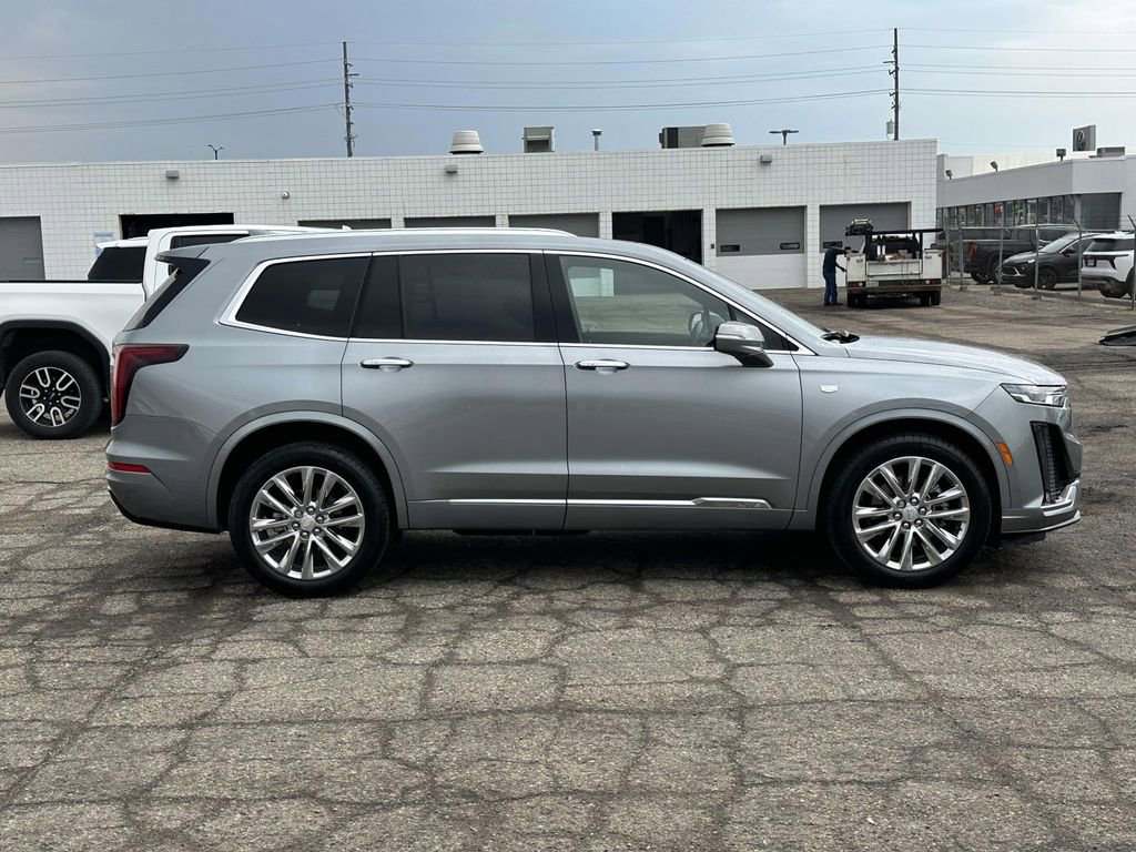 Used 2023 Cadillac XT6 Premium Luxury w/ LPO, Floor Liner Package image 6