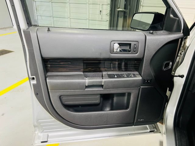 Used 2019 Ford Flex SEL w/ Equipment Group 202A FWD image 24
