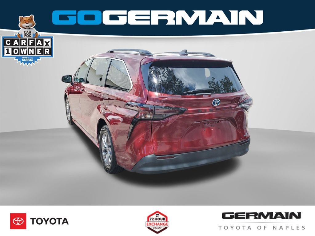 Used 2023 Toyota Sienna LE FWD image 12