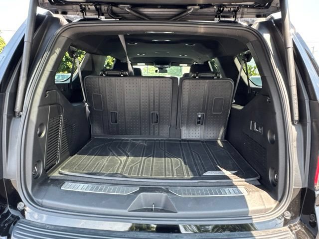 Certified 2023 Chevrolet Suburban Premier w/ Max Trailering Package AWD/4WD image 13