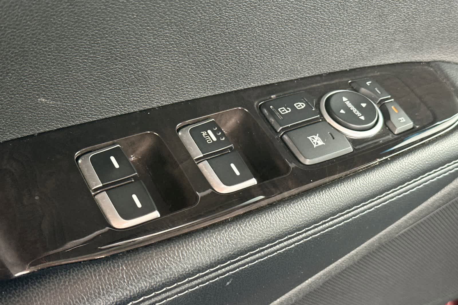 Used 2017 Kia Sorento EX FWD image 13