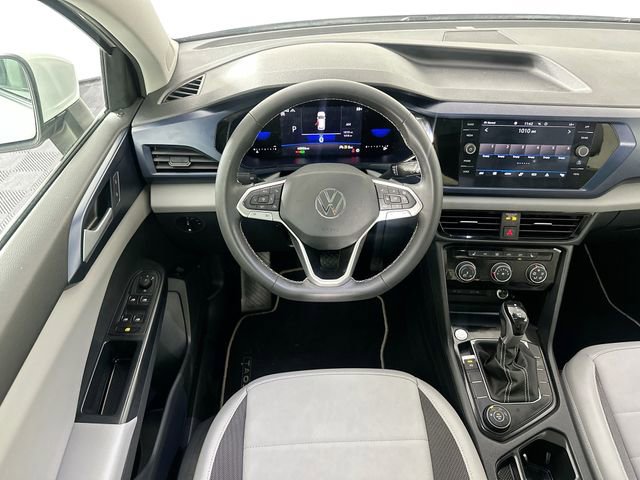 Used 2023 Volkswagen Taos SE image 11