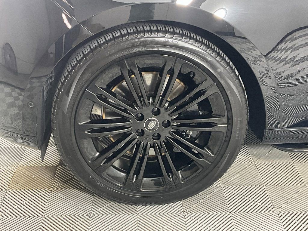 Used 2023 Land Rover Range Rover Long Wheelbase First Edition image 29