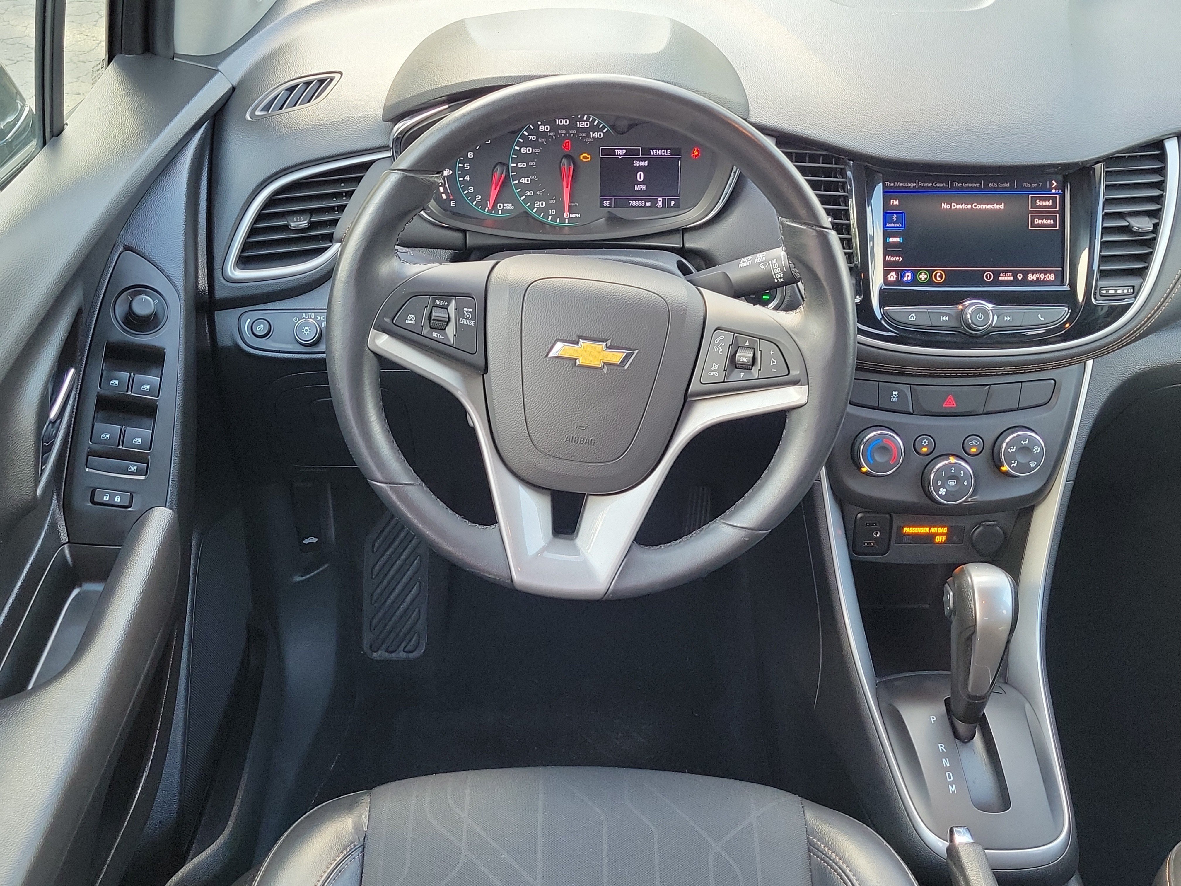 Used 2020 Chevrolet Trax LT w/ Driver Confidence Package FWD image 15