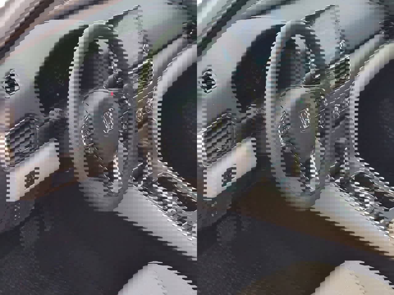 Used 2022 Honda Accord LX image 2