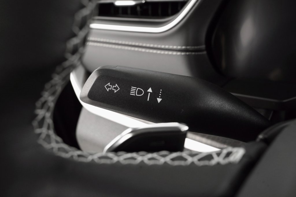 Certified 2022 Jeep Grand Cherokee Limited image 27