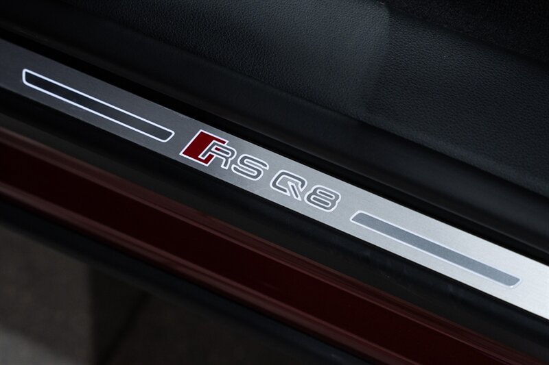 Used 2024 Audi RS Q8 AWD/4WD image 67