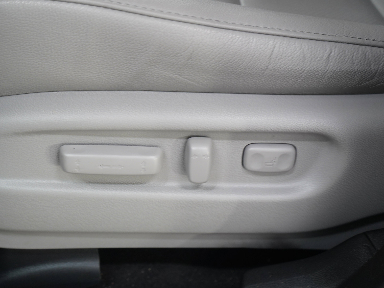 Used 2023 Honda Passport EX-L image 24