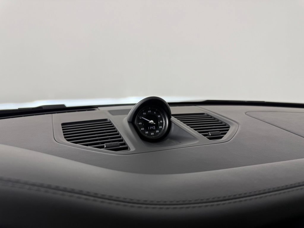 Certified 2024 Porsche 911 Targa 4S AWD/4WD image 29