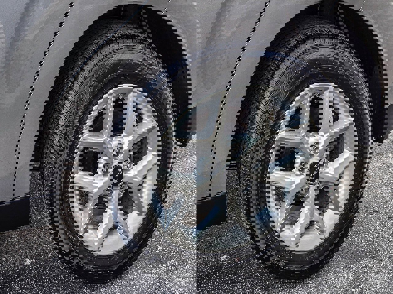 Used 2024 Kia Soul LX w/ Option Group 015 image 8