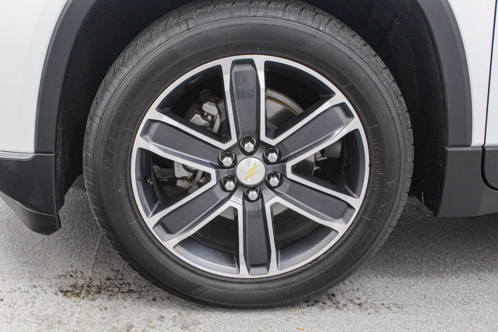 Used 2019 Chevrolet Traverse LT w/ LT Premium Package AWD/4WD image 10