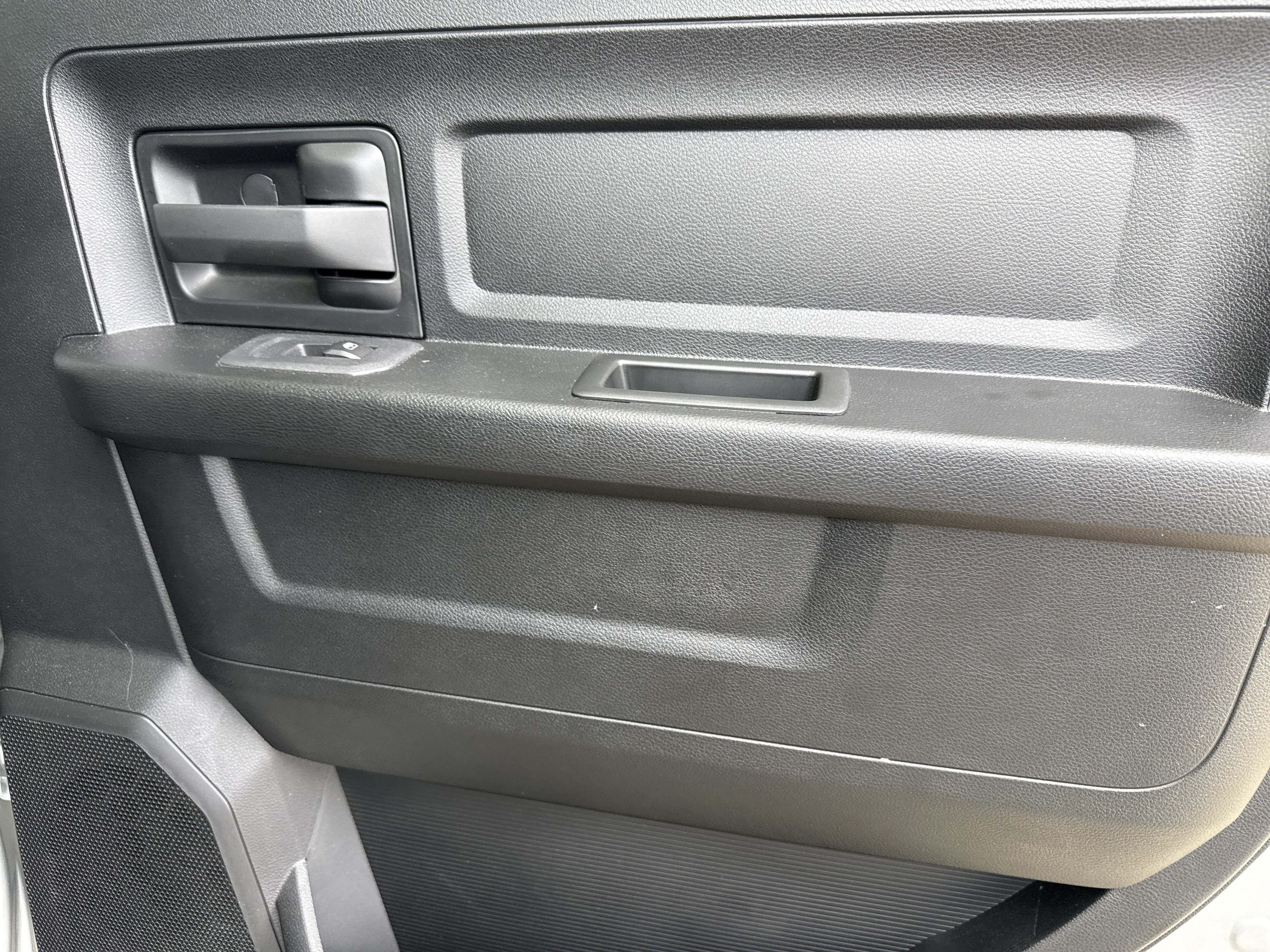 New 2026 RAM 3500 Tradesman AWD/4WD image 18