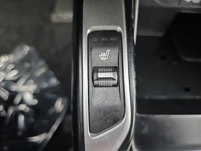 Used 2024 Kia Sorento S FWD image 30