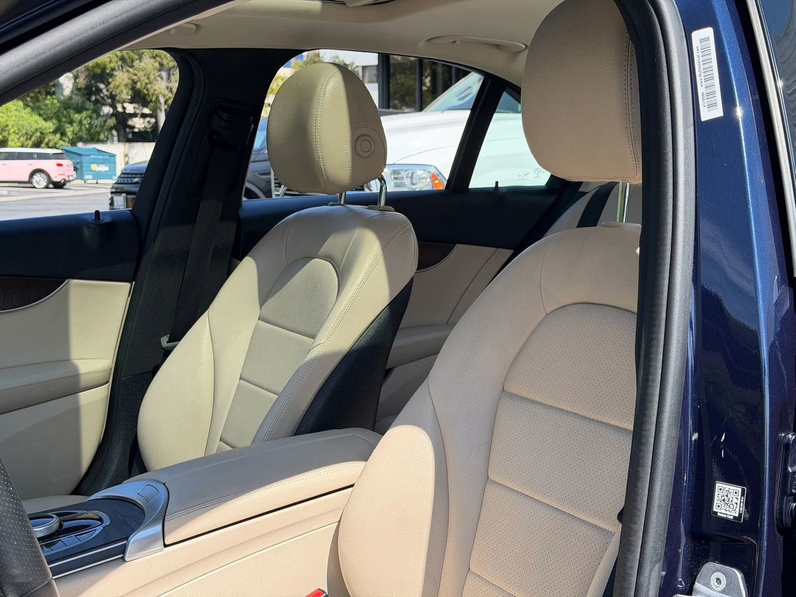 Used 2018 Mercedes-Benz C 300 Sedan w/ Premium Package image 23