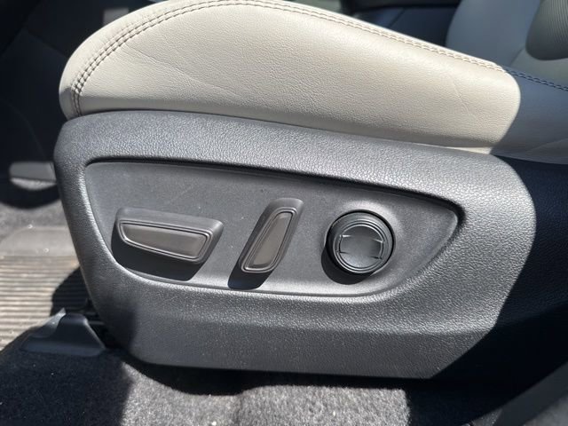 Used 2021 Toyota RAV4 Limited w/ Limited Grade Weather Package image 9