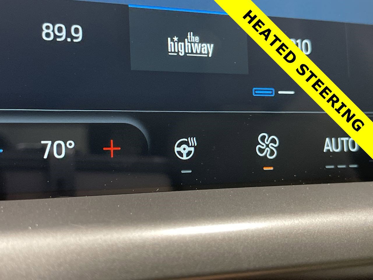 New 2025 Ford Escape SE image 32