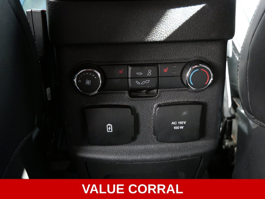 Used 2017 Ford Explorer Limited w/ Equipment Group 301A AWD/4WD image 18