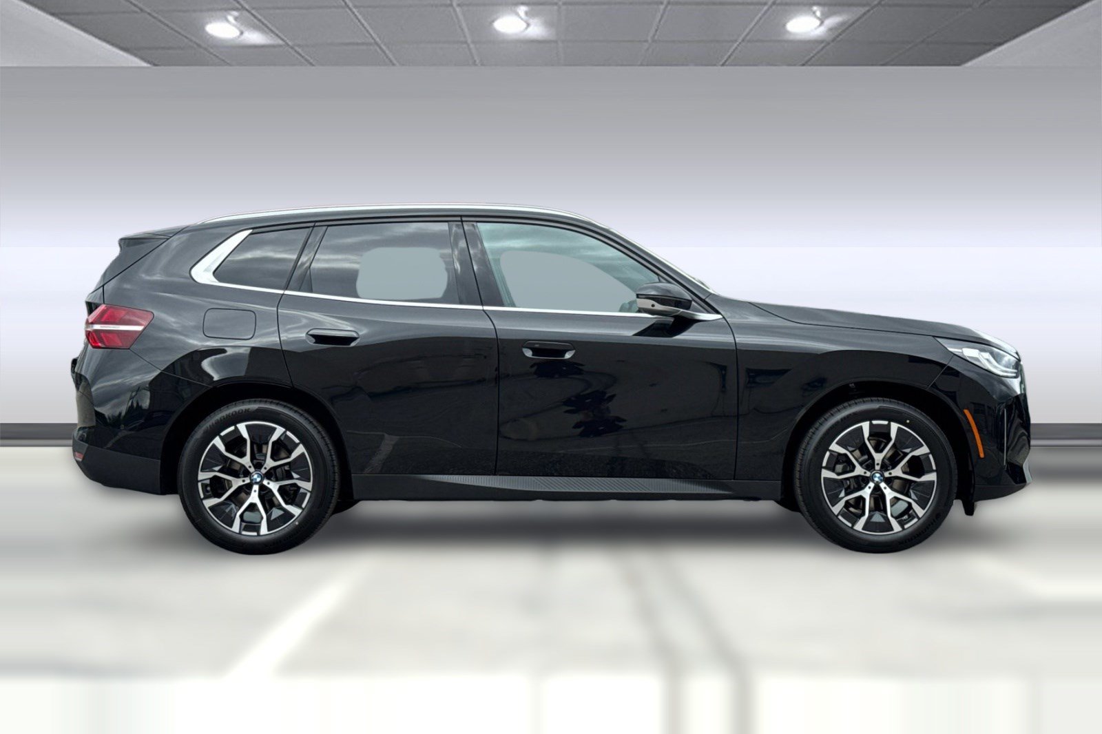 Used 2026 BMW X3 xDrive30i w/ Premium Package AWD/4WD image 7