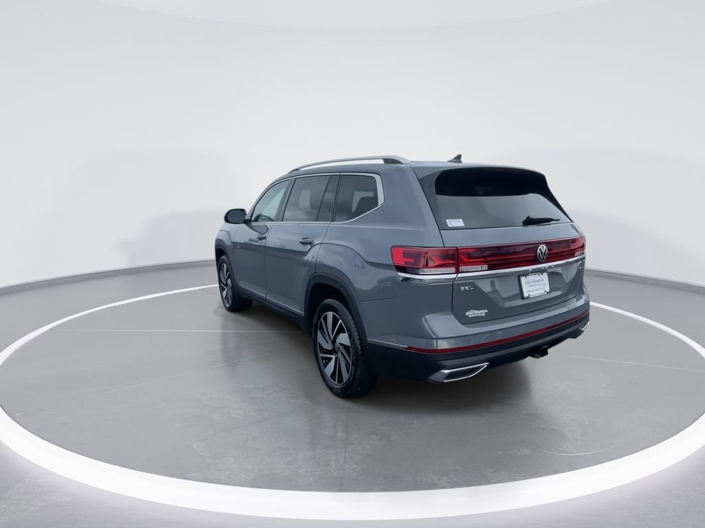 Used 2025 Volkswagen Atlas SEL image 6