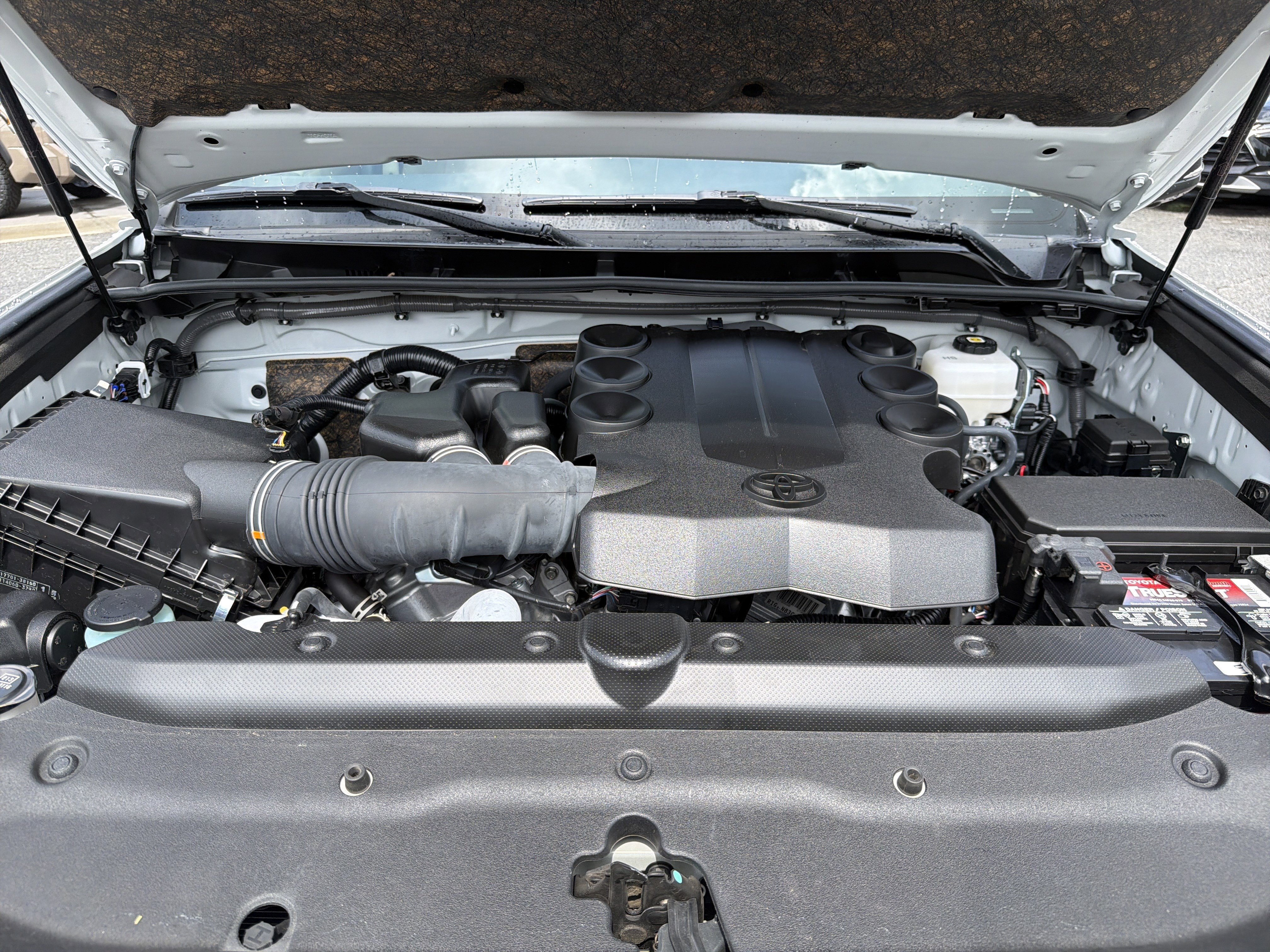 Used 2024 Toyota 4Runner Limited AWD/4WD image 22