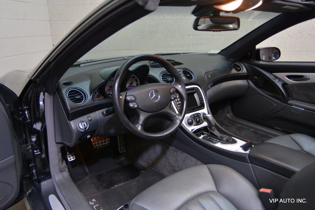 Used 2004 Mercedes-Benz SL 55 AMG image 22