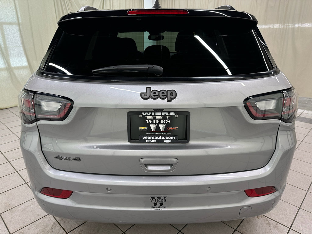 Used 2024 Jeep Compass Limited w/ High Altitude Package AWD/4WD image 6