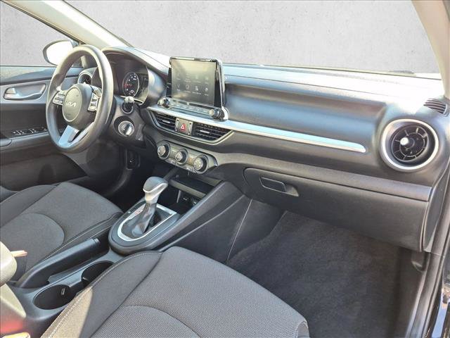 Used 2022 Kia Forte LXS FWD image 20