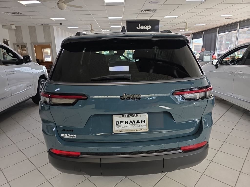 New 2026 Jeep Grand Cherokee L Limited w/ Limited Altitude Package image 7