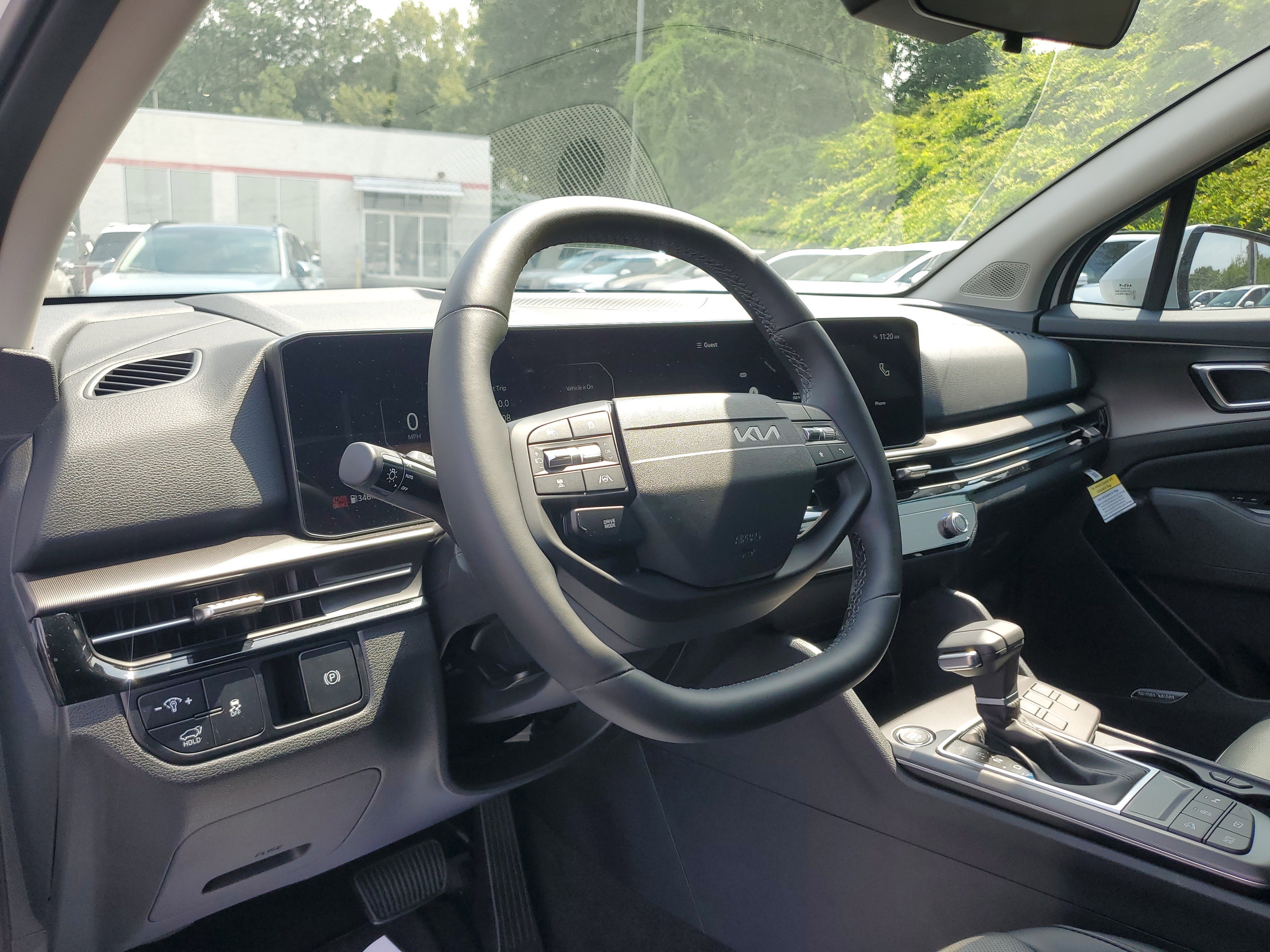 New 2026 Kia Sportage SX image 18