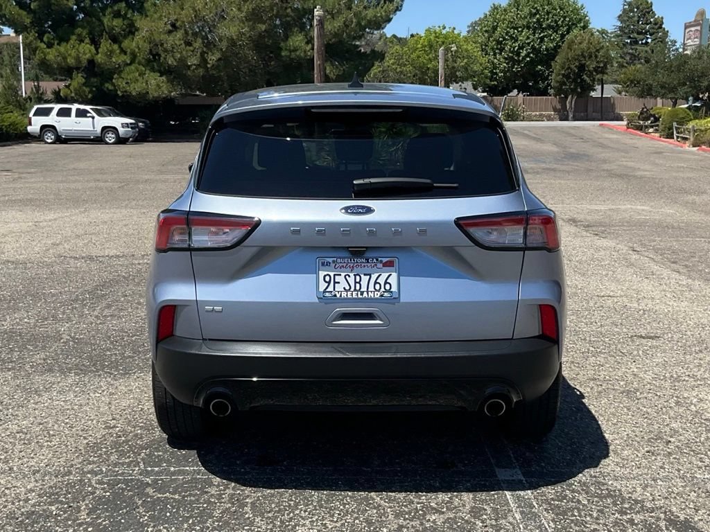 Used 2022 Ford Escape SE w/ SE Sport Appearance Package FWD image 9