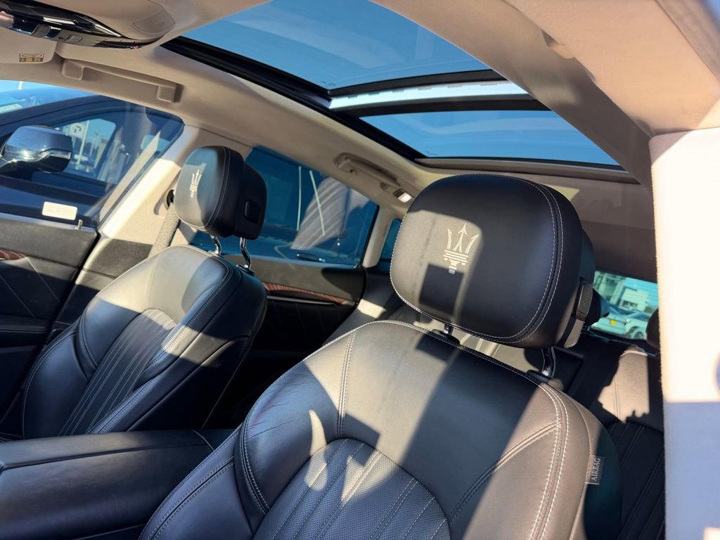 Used 2020 Maserati Levante GranLusso image 19
