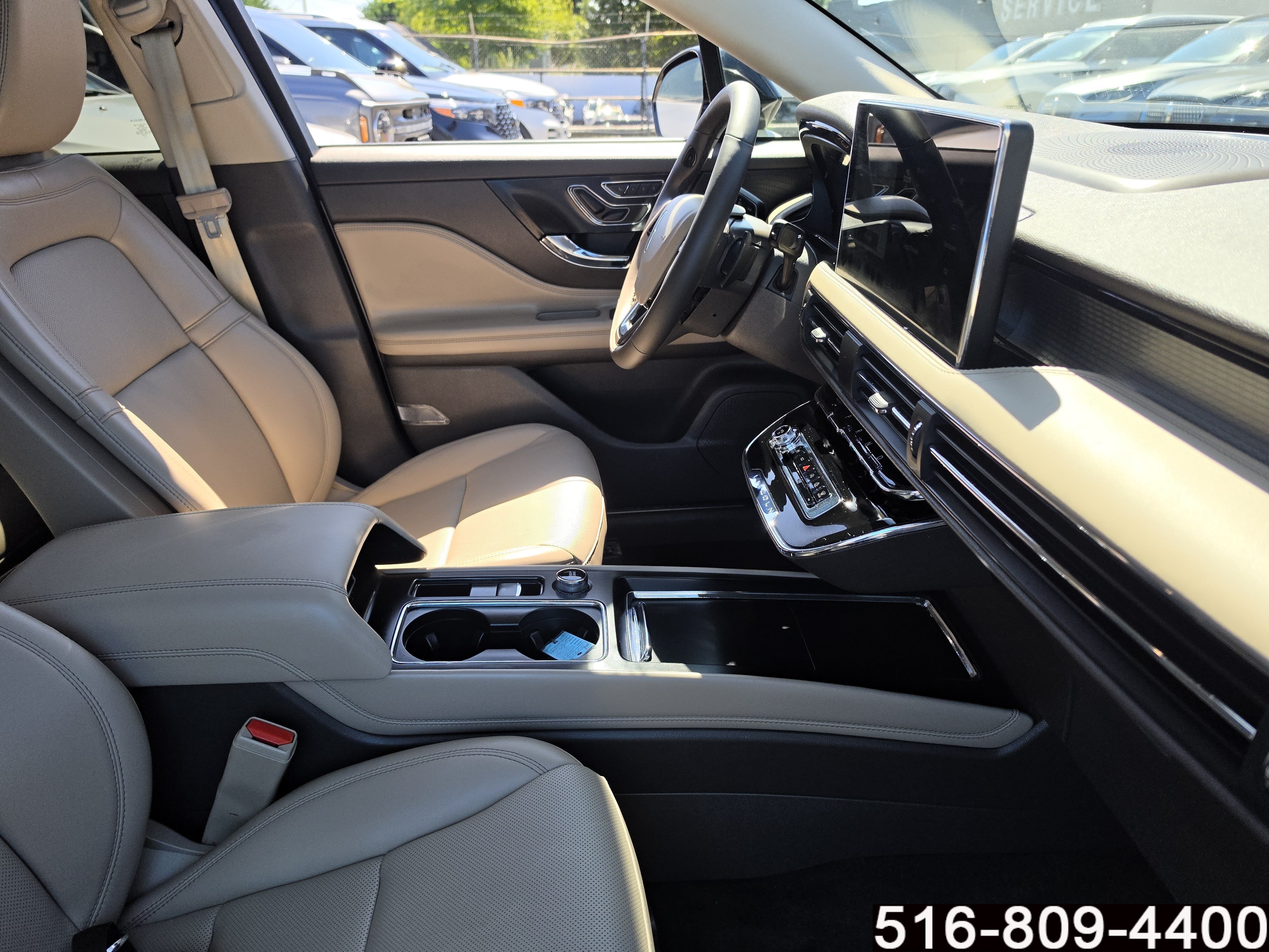 Used 2023 Lincoln Corsair AWD w/ Equipment Group 101A image 19