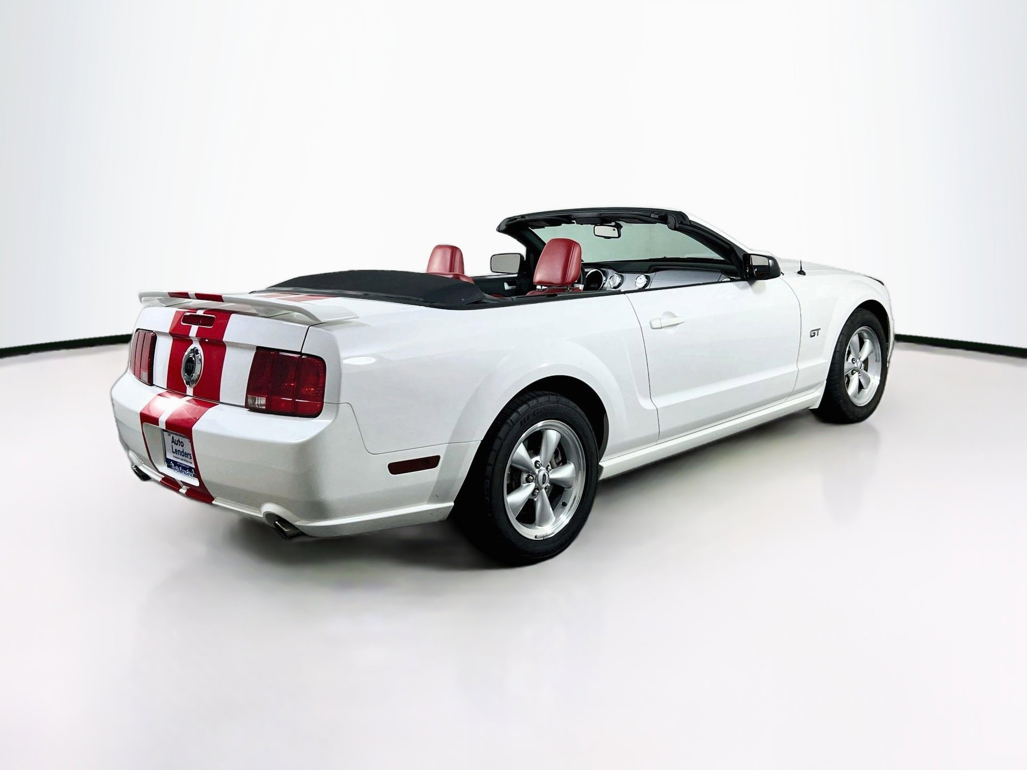 Used 2007 Ford Mustang GT RWD image 5