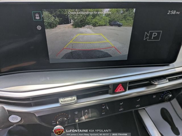 Certified 2025 Kia Sorento LX FWD image 24