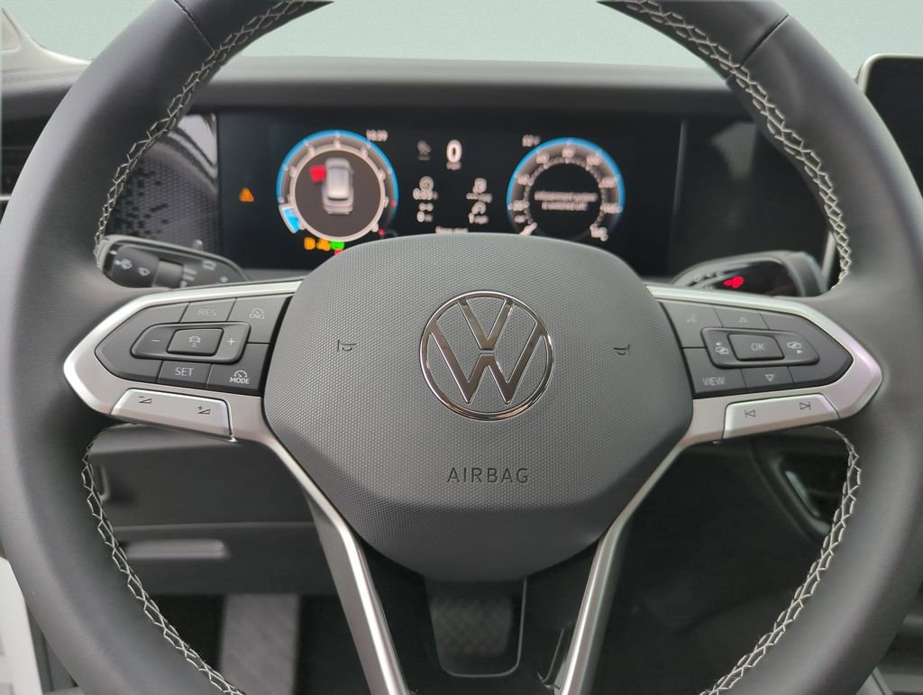 New 2026 Volkswagen Tiguan S image 35