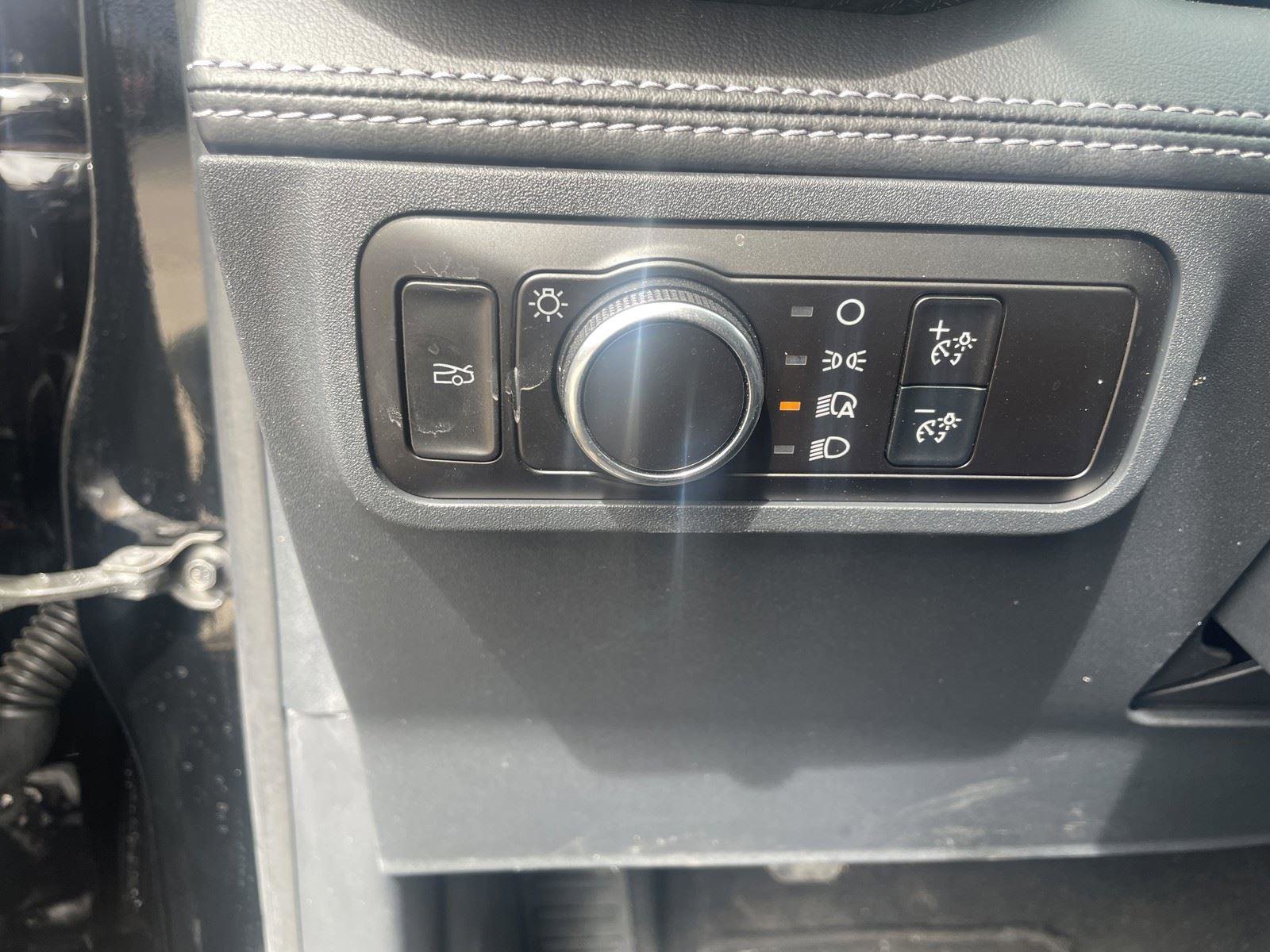 Used 2025 Ford Mustang GT Premium image 13