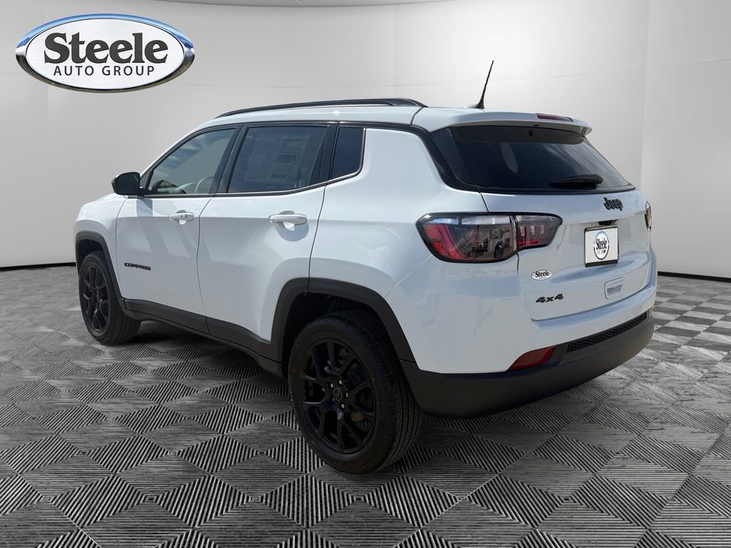 New 2026 Jeep Compass Latitude image 3