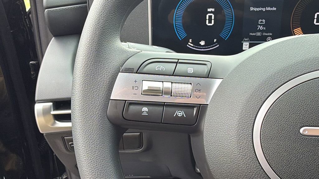 New 2026 Hyundai Tucson SE image 29