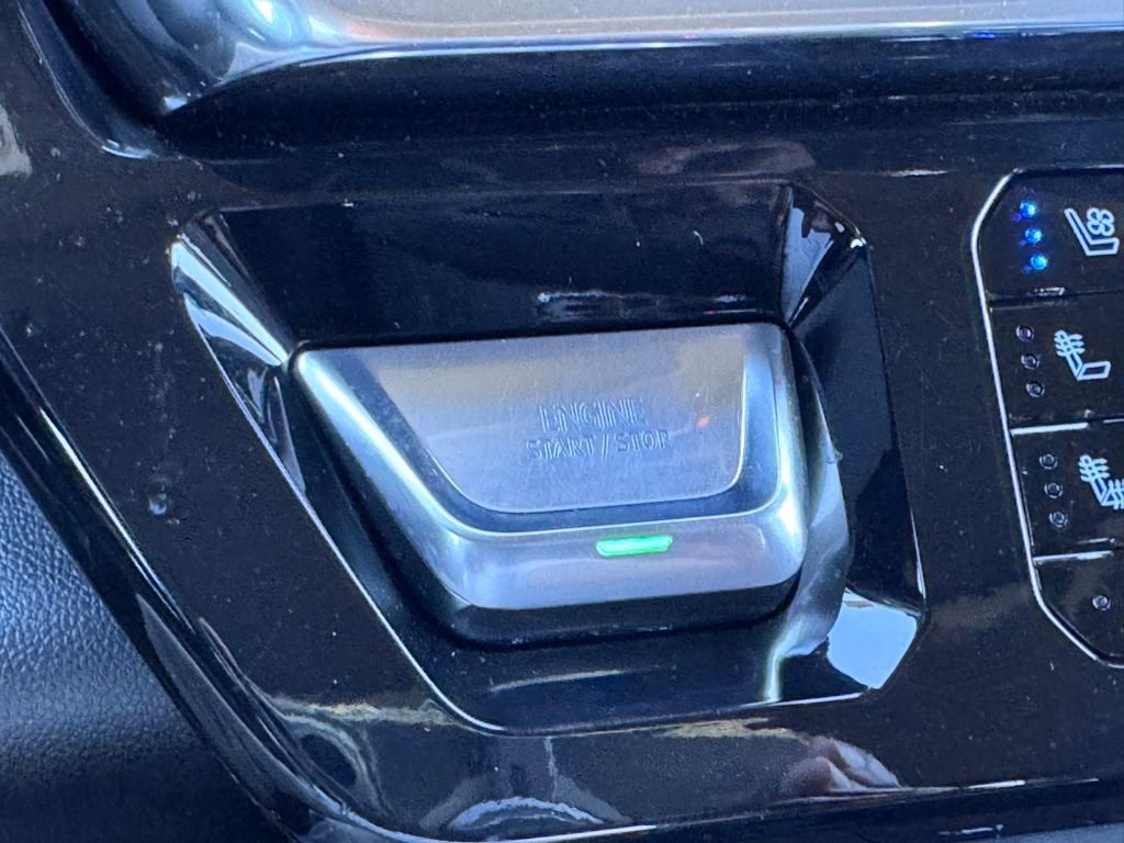 Used 2023 GMC Sierra 1500 Denali image 6