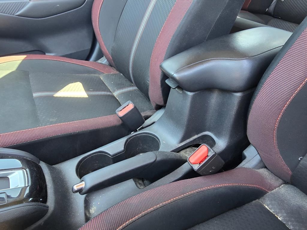 Used 2024 Nissan Versa SR w/ Trunk Package image 23